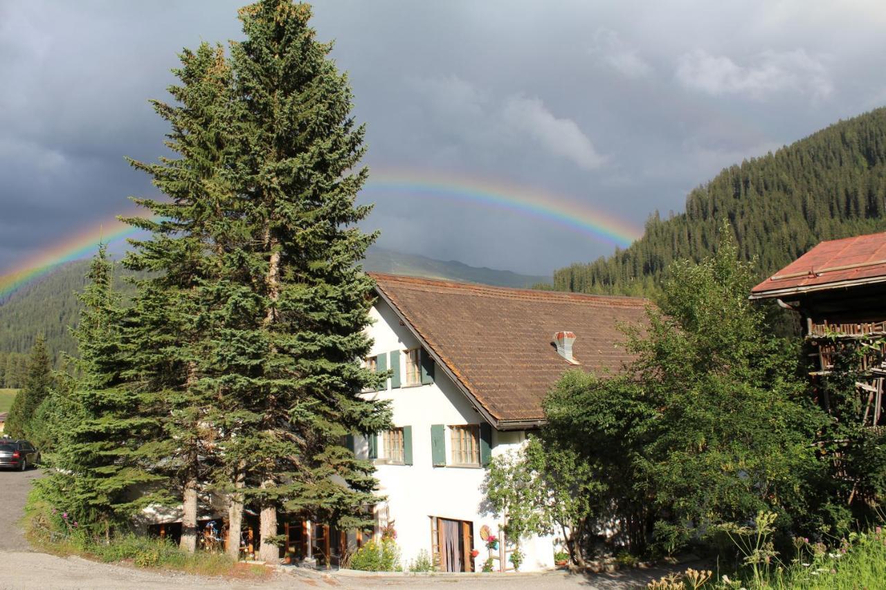 Landhuus Frauenkirch Hotel ภายนอก รูปภาพ